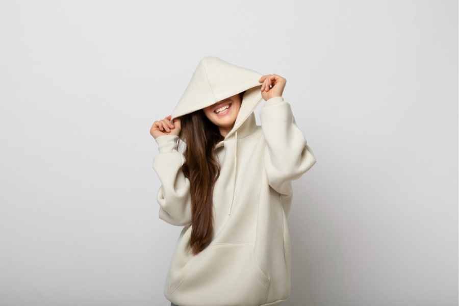 Comment agrandir un sweat à capuche ? Nos conseils